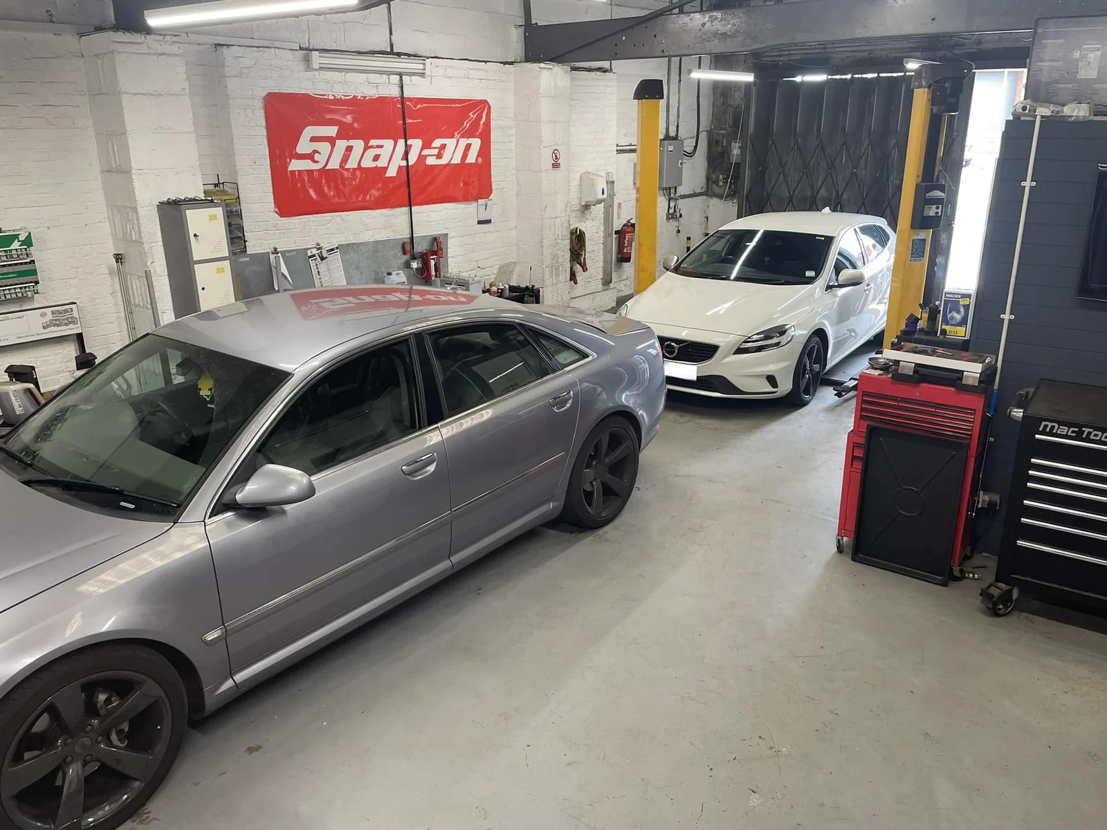 Hill Street Garage — Worksop, Nottinghamshire